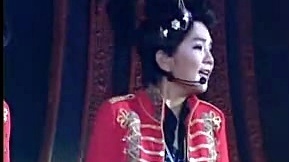 S.H.E - 恋人未满 (2006移动城堡演唱会)