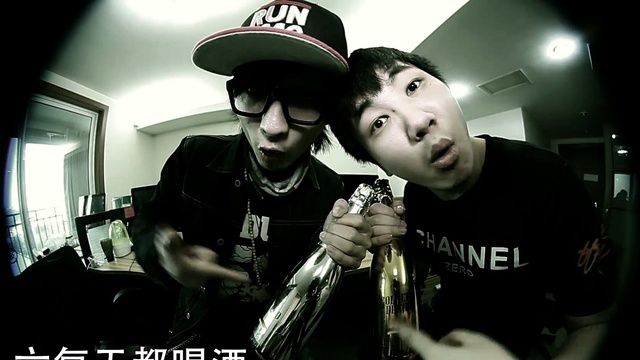 Neo Zhang - 十六和他的狗