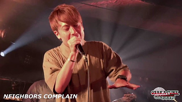 NEIGHBORS COMPLAIN - Got It Goin' On (Live)