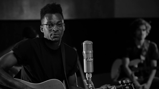 Sway Clarke - I Don't Need Much (1 Mic 1 Take)