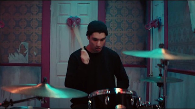 Stand Atlantic - Blurry