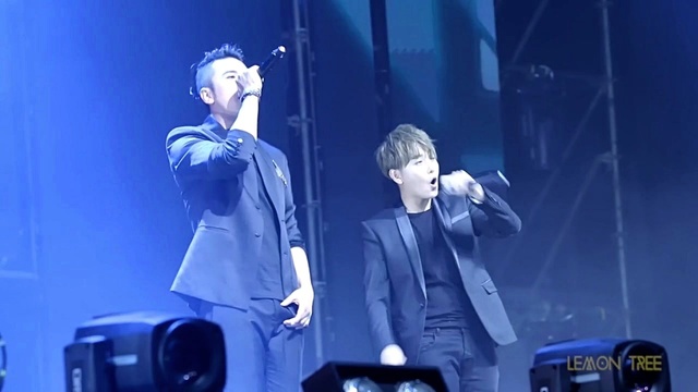 MIC男团 - 闺蜜 - 乐范音乐 Mini Concert 饭拍版 16/05/21 (饭拍版)