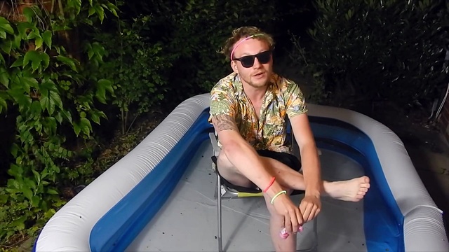 To Kill A King - World Of Joy (A List Of Things To Do)