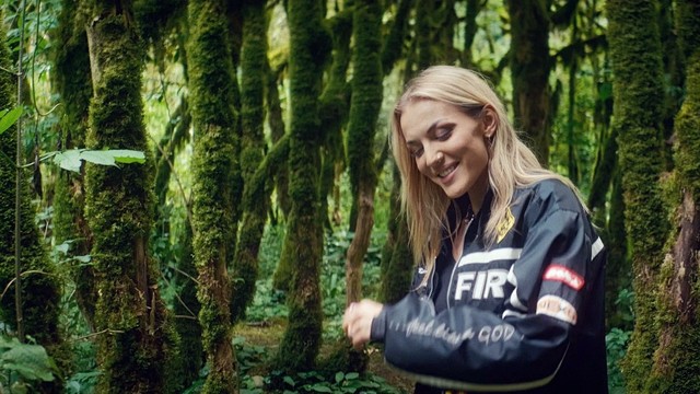 Dzharakhov - Ya v momente 2