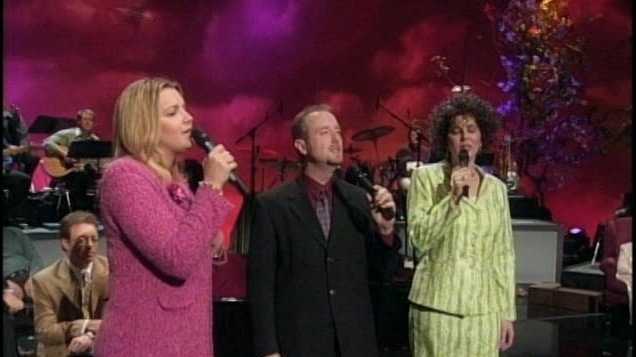 Bill & Gloria Gaither - O Come Angel Band (Live)