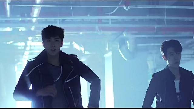 KnK - KNOCK 预告版