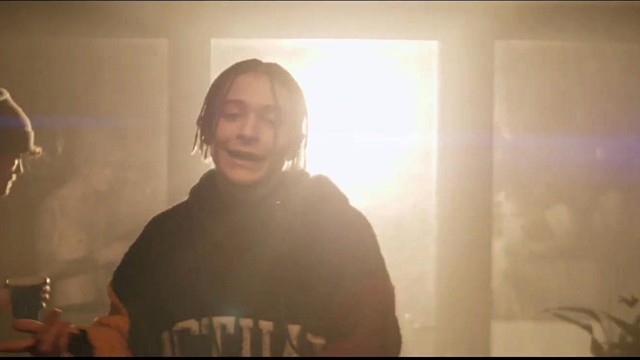 Bars And Melody - Henny