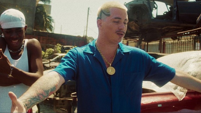 Cacife Clandestino - Drive Thru