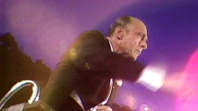 Johnny Green - Manhattan/Mountain Greenery/My Heart Stood Still (Medley|Live On The Ed Sullivan Show, November 22, 1970)