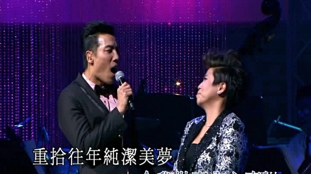 李丽霞 - 天各一方 (bg黑妹李丽霞2012演唱会)