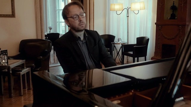 Roberto Prosseda - Mozart: 1. Molto allegro[Piano Sonata No. 14 in C Minor, K. 457]