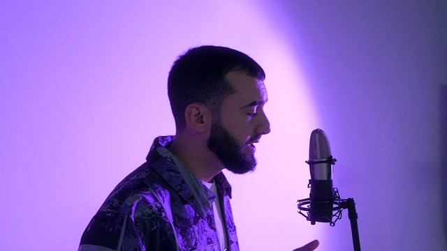 Indian Man - Roxo
