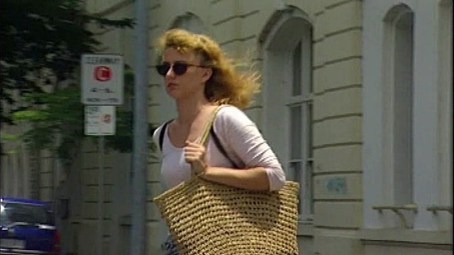 龙飘飘 - 多少柔情多少泪 (KTV版)