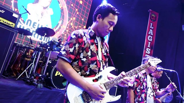 Nella Kharisma - Aku Iki Sopo