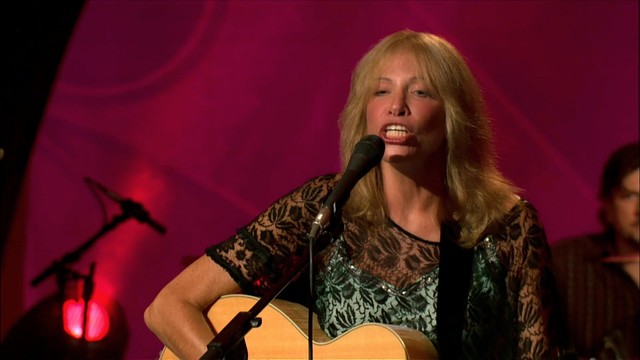 Carly Simon - You're So Vain (Live On The Queen Mary 2)
