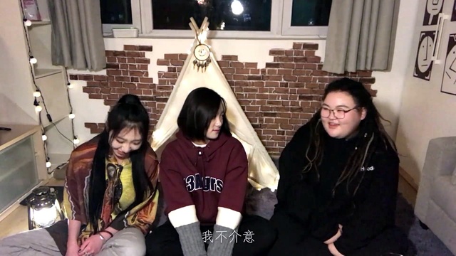 1022女声 - 致姗姗来迟的你 (翻唱版)