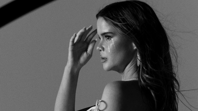 Maren Morris - cry in the car (Official Video)
