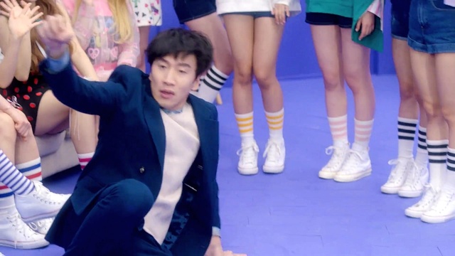 WJSN (宇宙少女) - MoMoMo (모모모) (预告版1)