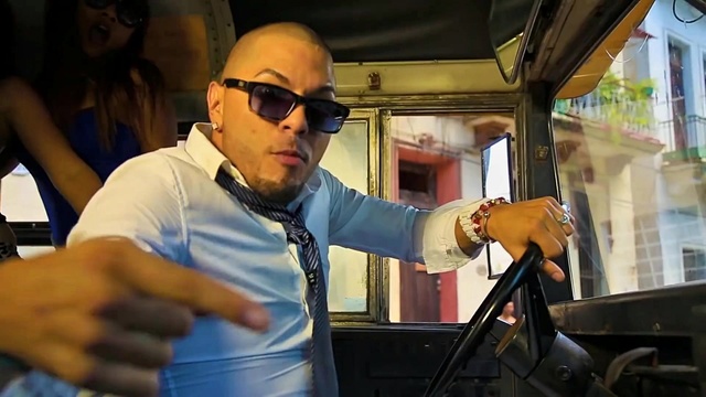 Chacal Y Yakarta - Linda (Video Oficial)