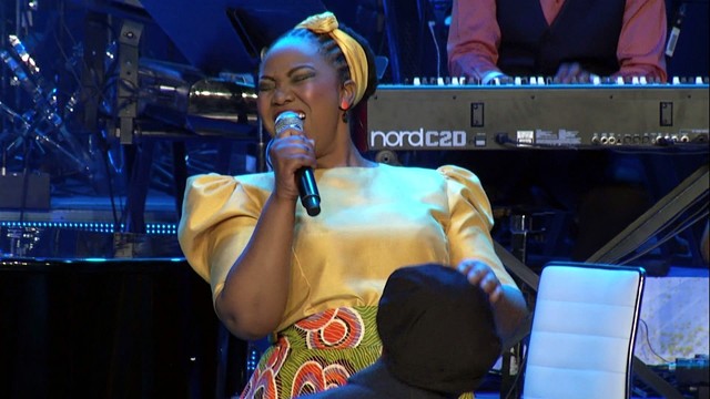 Vuyelwa Oke - Praise Anthem (Live)