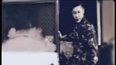 侯博文 - 战友你好吗 (KTV版)