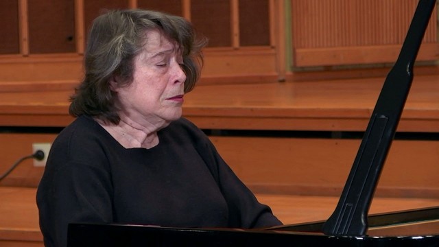 Elisabeth Leonskaja - Mozart: Piano Sonata No. 8 in A Minor, K. 310: I. Allegro maestoso
