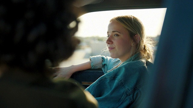 Andrew McMahon in the Wilderness - Lying On The Hood Of Your Car