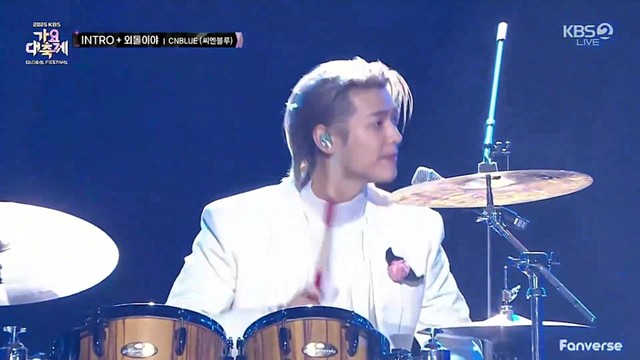 CNBLUE - I'm A Loner (2025 KBS歌谣大祝祭现场)