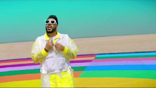 Badshah - She Move It Like