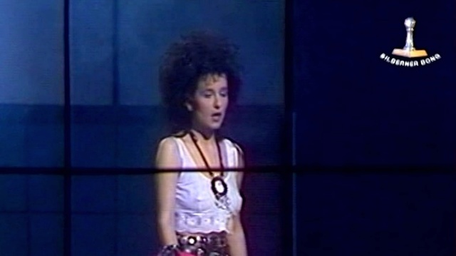 Ines Paulke - Himmelblau (Bong 07.01.1988)