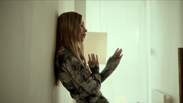 Esther Graf - renn zurück (Offizielles Video)