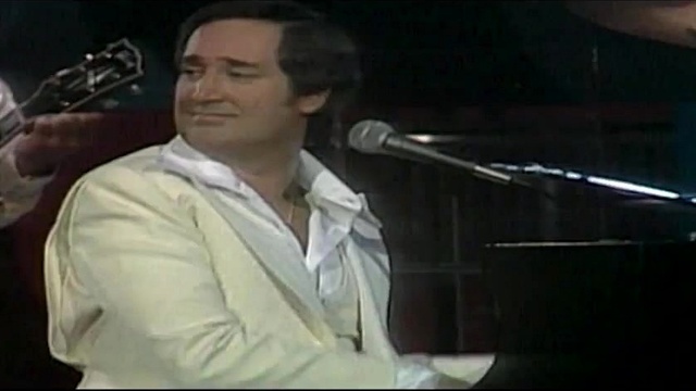 Neil Sedaka - Oh Carol (Live at Jubilee Hall, Edmonton Canada 1981) (Live)