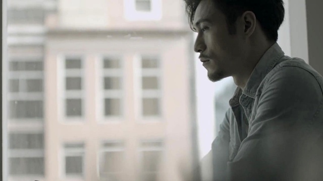吴雨霏 - 留不低