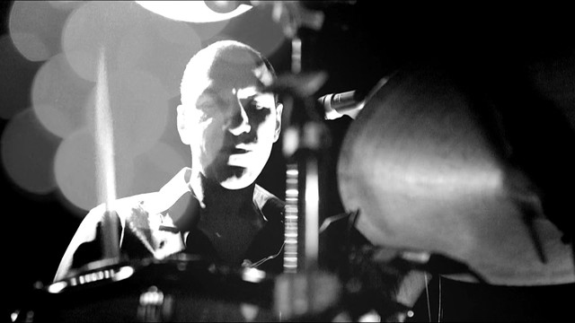 Lou Doillon - Defiant