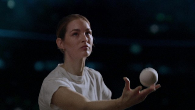 The Strokes - The Adults Are Talking