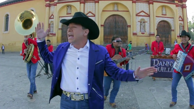 Danny Guillén - Casi Fiel