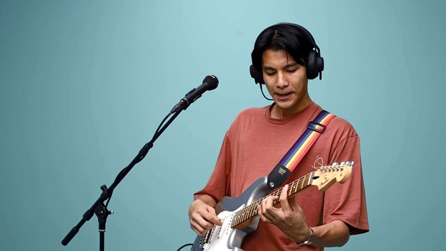Phum Viphurit - Lover Boy (Live)