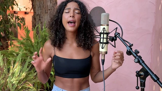 Arlissa - Little Girl (Official Performance Video)