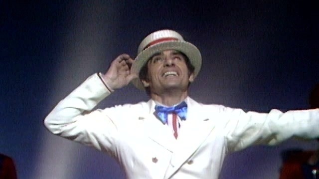 Peter Gennaro - Yankee Doodle (Live On The Ed Sullivan Show, February 9, 1969)