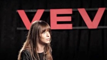 Laura Jansen - Interview @ VEVO Powerstation: Austin, TX
