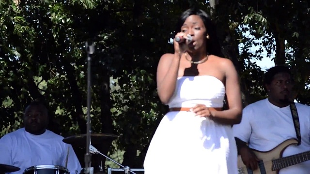 Gianna Charles - Love Letter (Live)