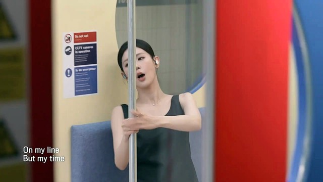 宋雨琦 (YUQI) - M.O. + Gone (Live)