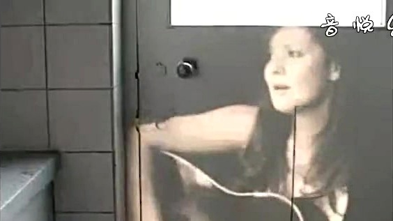 Kate Walsh - It's Never Over