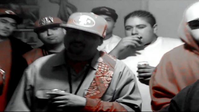 Casper Capone - Gangstas Make The World go Round