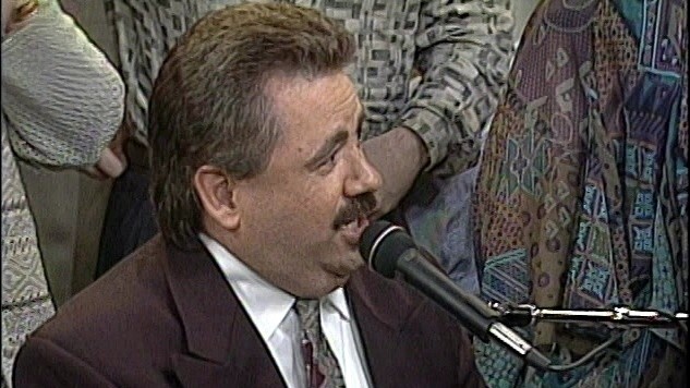 Bill & Gloria Gaither - When They Ring The Bells Of Heaven (Live)