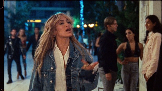 Jennifer Lopez - Cambia el Paso