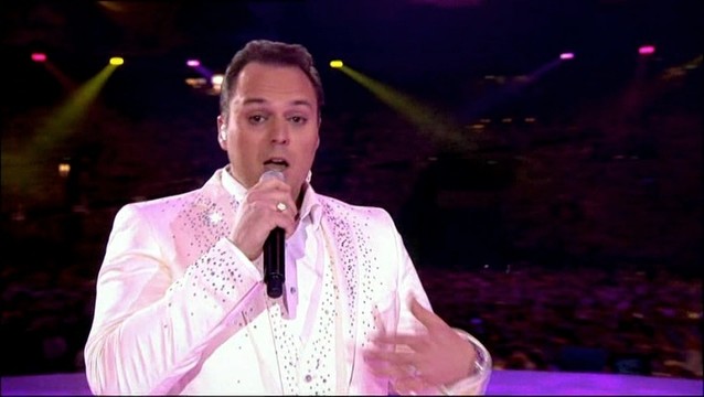 Toppers - Frans Bauer Medley (Live From The Amsterdam Arena,Netherlands/2010)