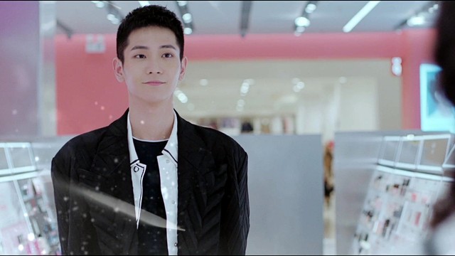 何洛洛 - 是爱 (《完美的他》网剧片尾曲)