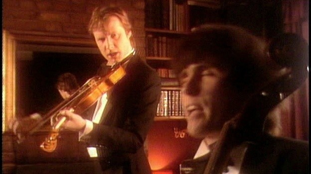 XTC - Respectable Street