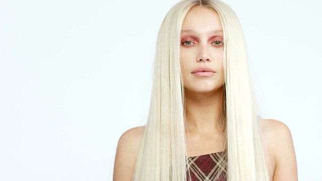 Cailin Russo - Assume